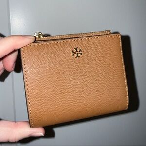 Tory Burch Emerson Mini Wallet Saffiano - Brown